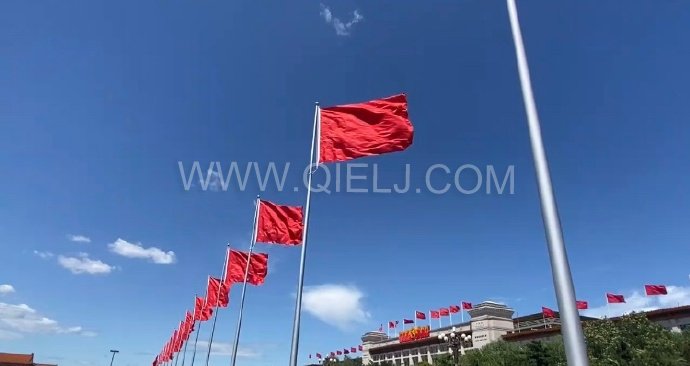 熱烈慶祝十一國(guó)慶節(jié)，企鵝糧油機(jī)械祝愿祖國(guó)繁榮昌盛(圖1)